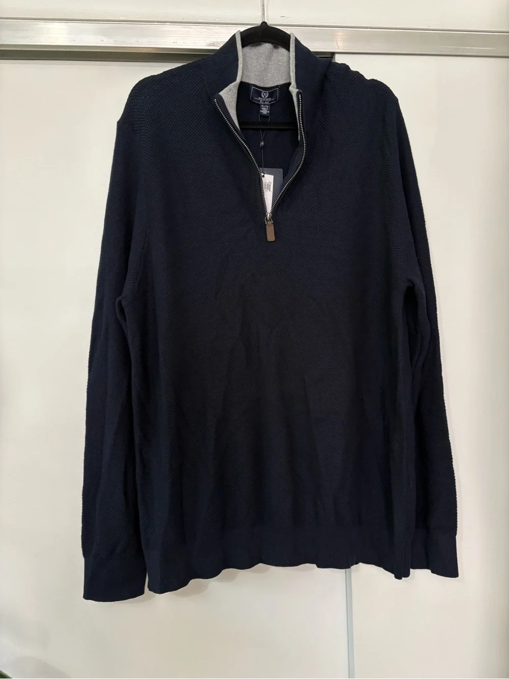 NWT Magaschoni size XL Men’s 100% Cotton Navy & Gray Quarter-Zip Knit Sweater